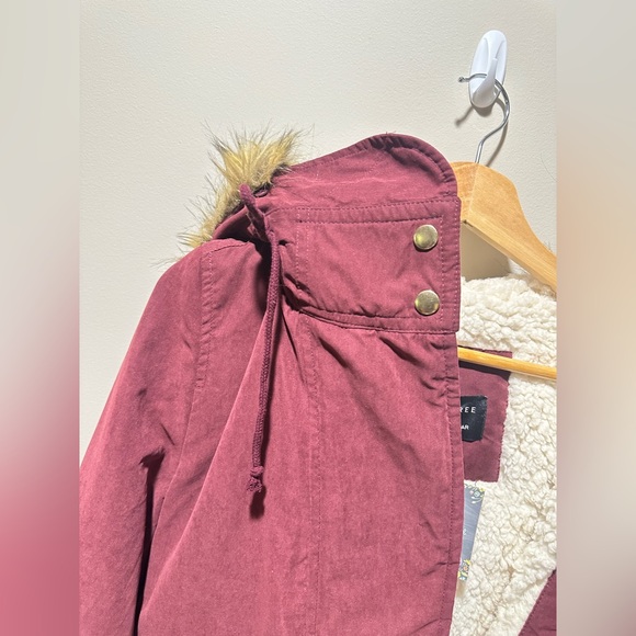 Sherpa lined winter coat - Picture 11 of 11